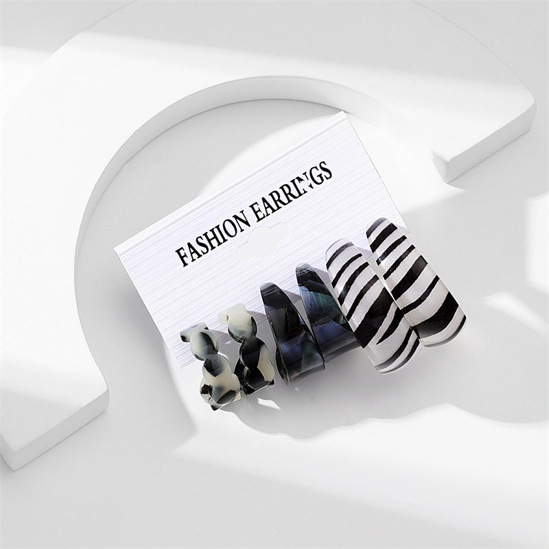 Conjunto de aretes de acrílico de color caramelo de joyería al por mayor