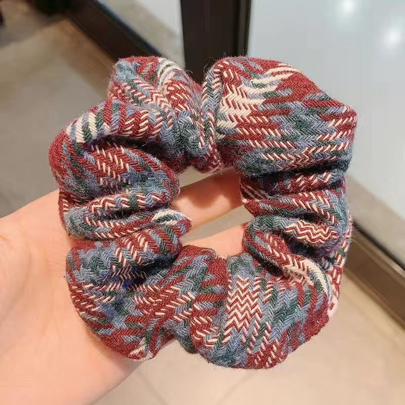 Wholesale Plaid Large Intestine Fabric Hairpins