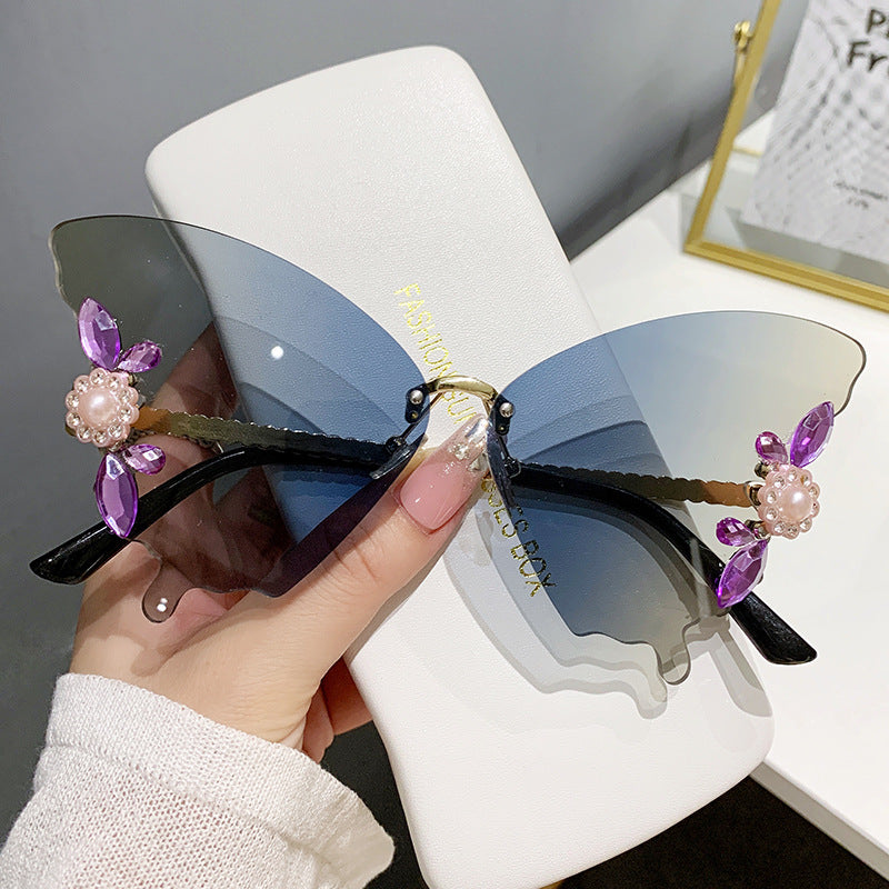 Wholesale Butterfly Diamond Rimless PC Sunglasses