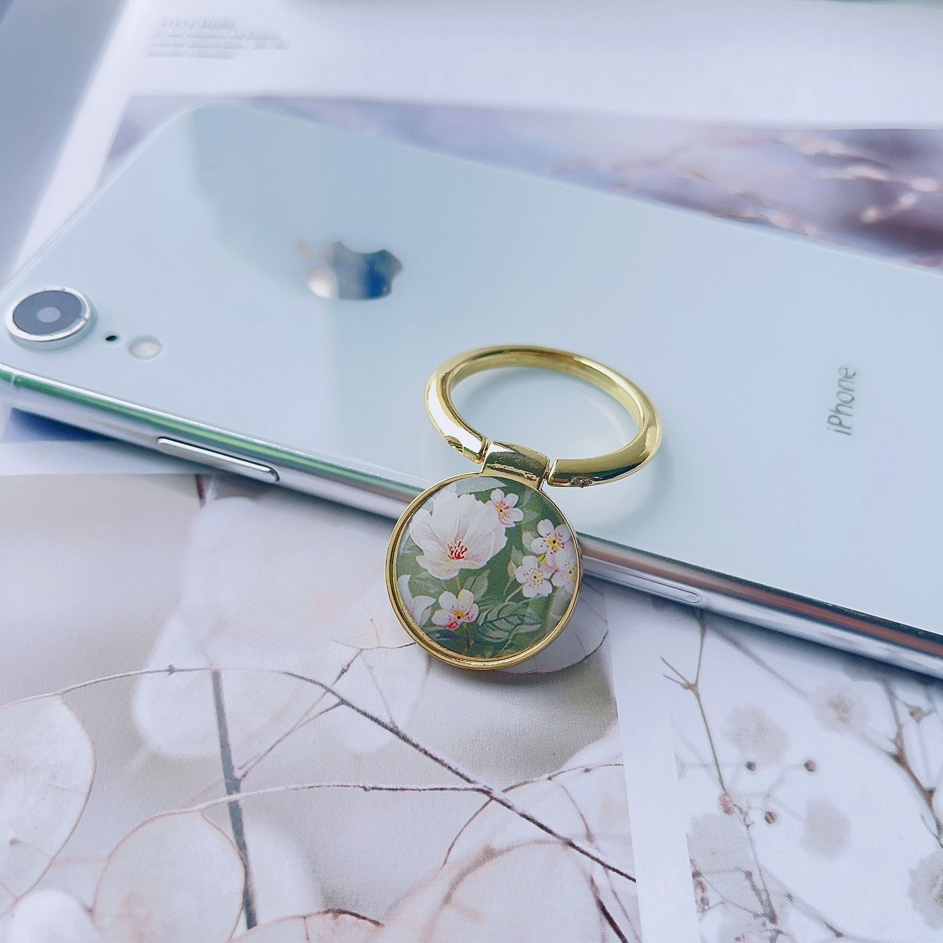 Soporte de teléfono móvil de flor pequeña con hebilla de anillo de metal al por mayor