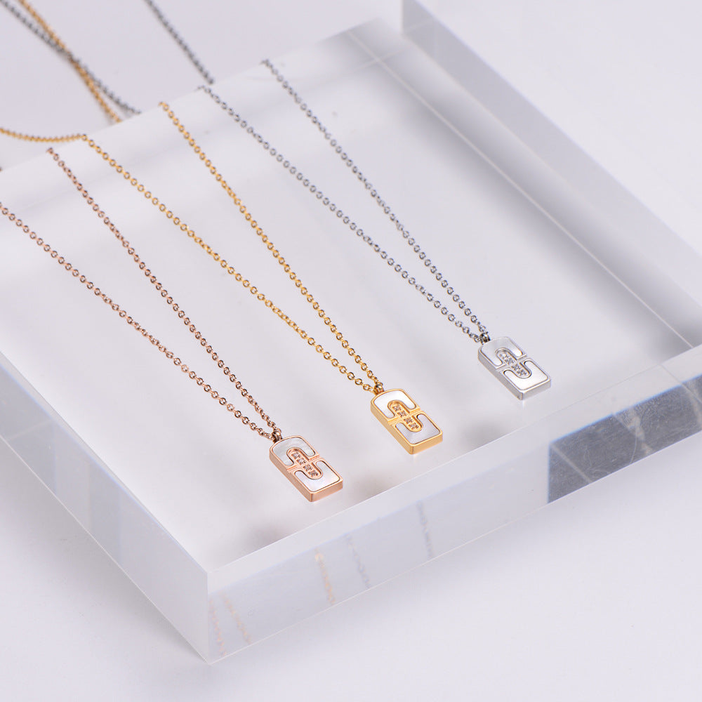 Wholesale Stainless Steel Shell Pendant Necklace