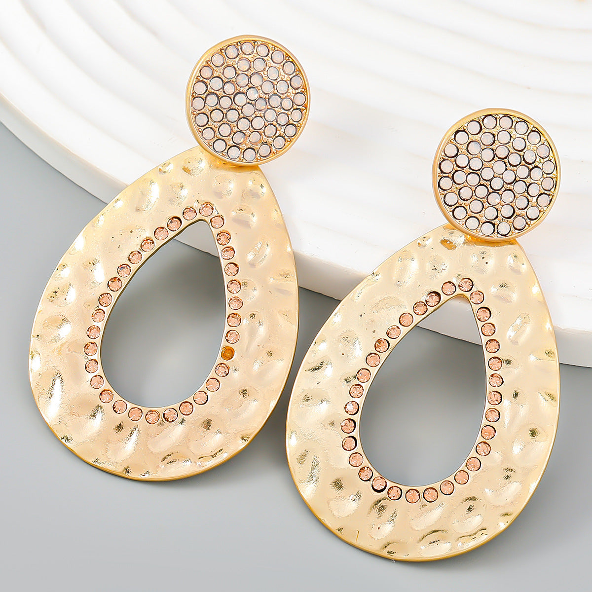 Wholesale Diamond Drop Vintage Alloy Earrings