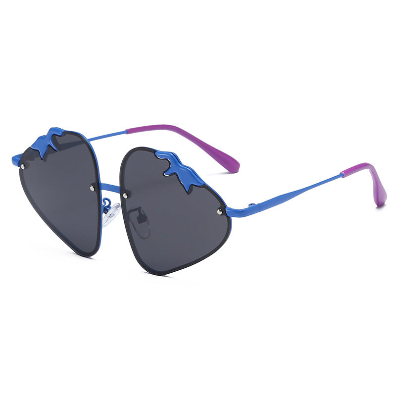 Wholesale Resin Cartoon Strawberry Sunglasses