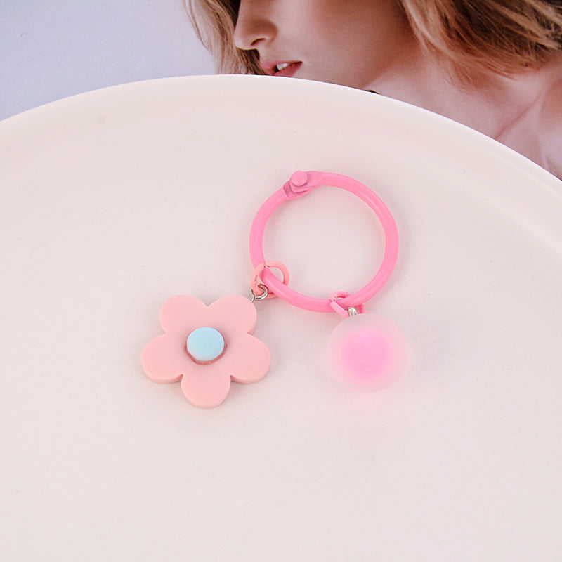 Llavero de flores de color de resina al por mayor