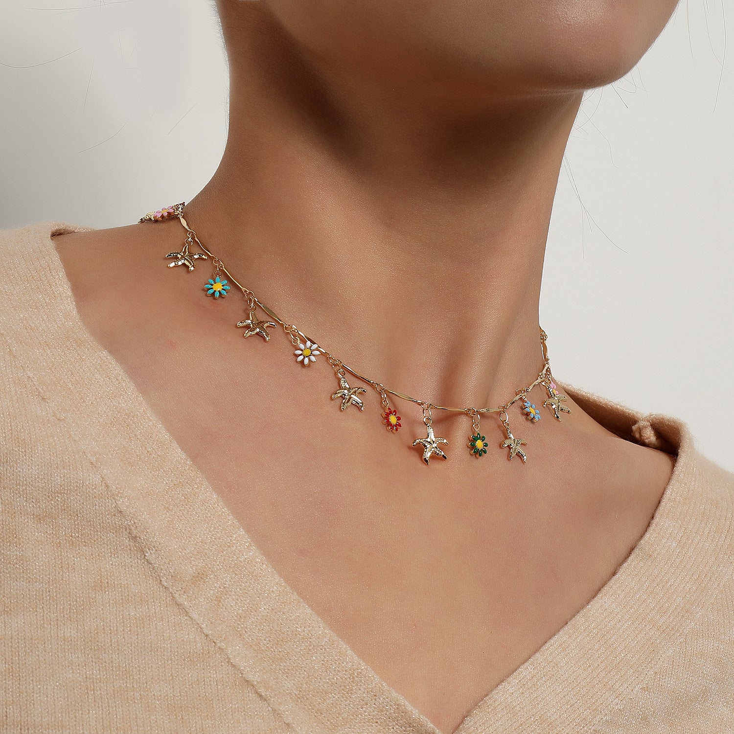 Wholesale Starfish Flower Alloy Necklaces