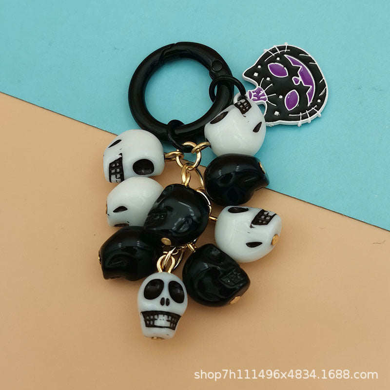 Wholesale Ghost Head Pumpkin Mummy Ghost Cat Skull Halloween Grape Bunch Alloy Keychain