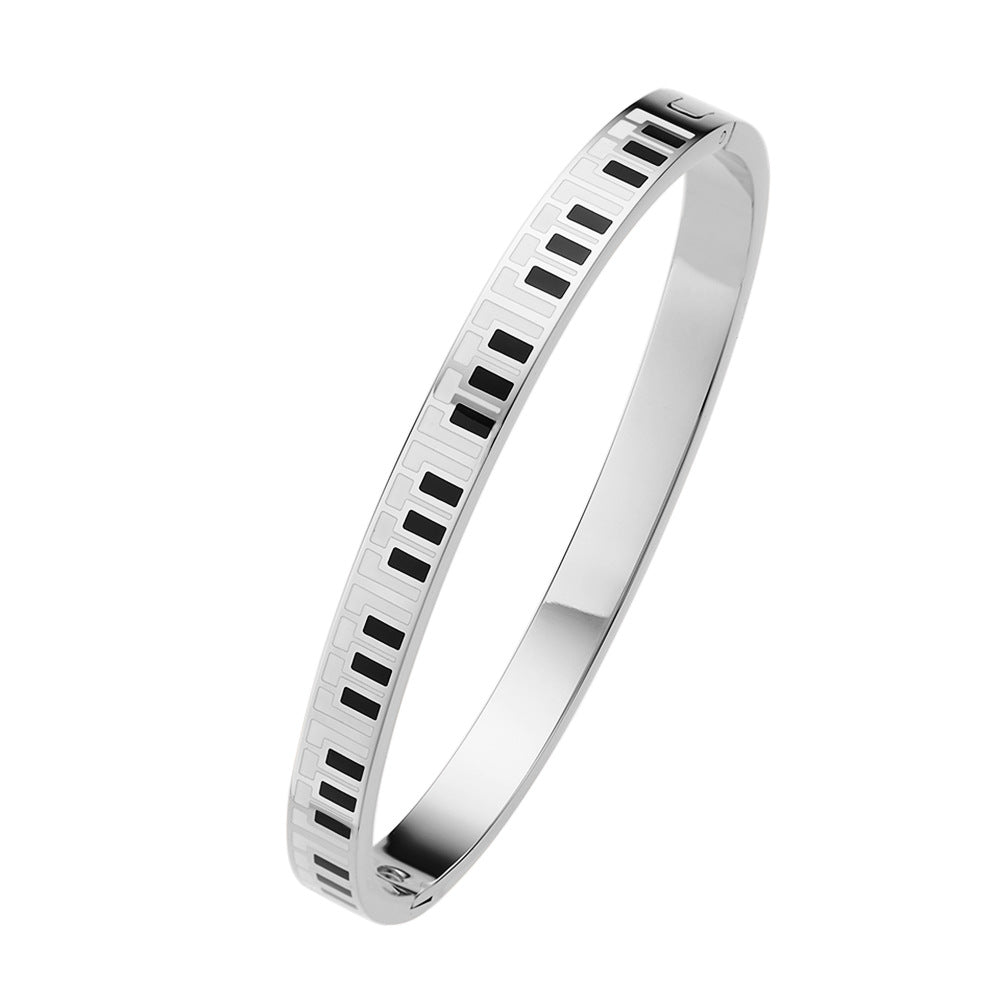 Wholesale Black and White Key Enamel Titanium Steel Bracelet