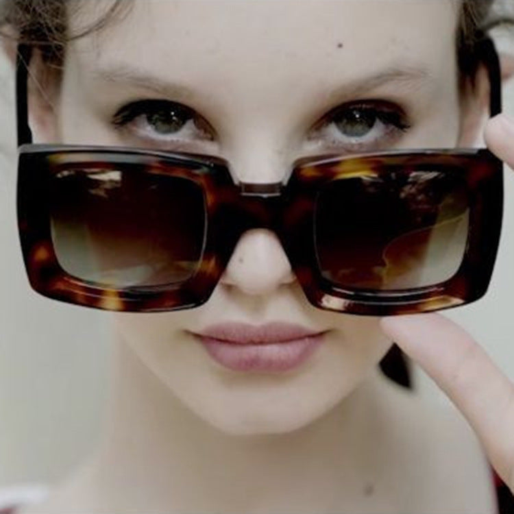 Gafas de sol de marco grande de PC cuadrado al por mayor