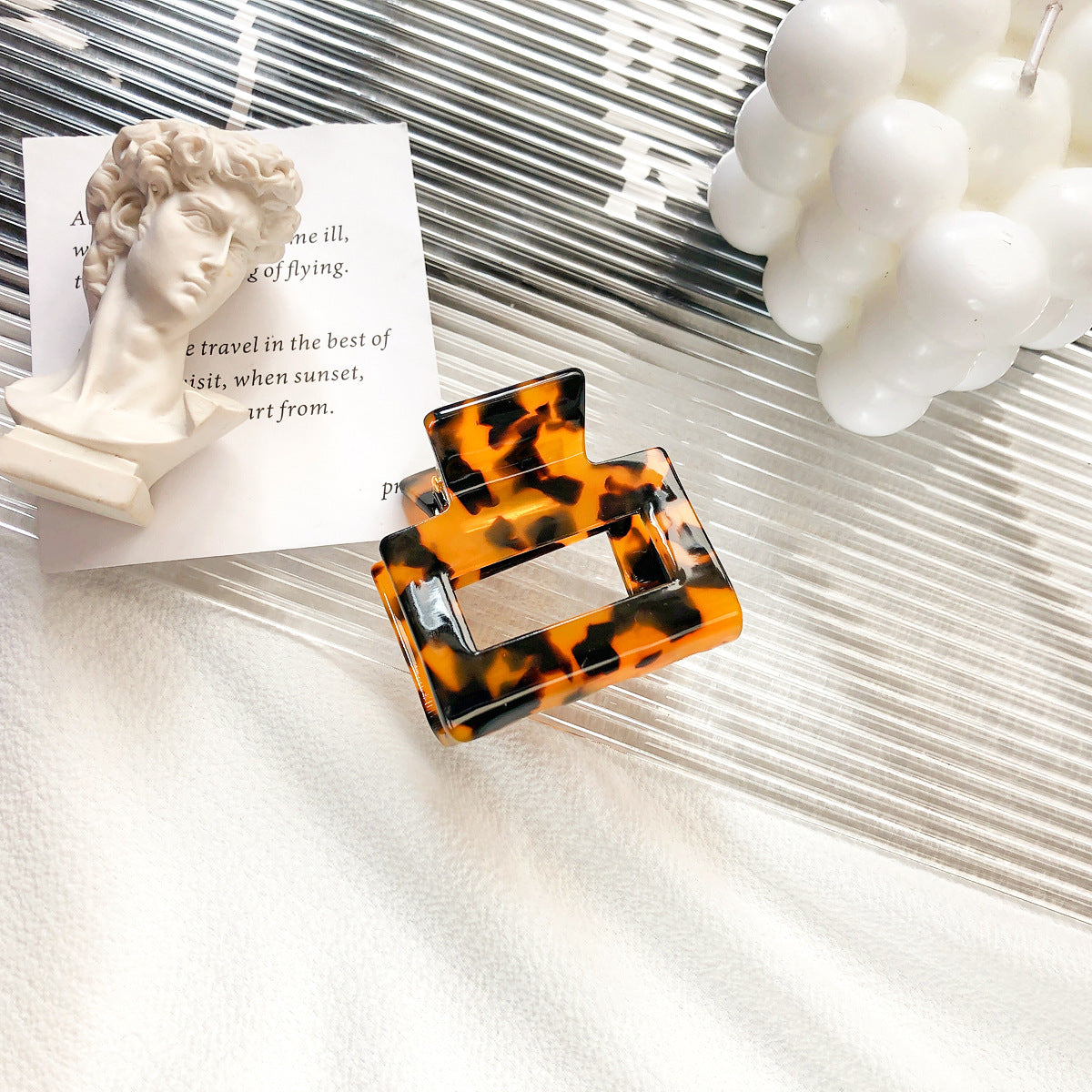 Wholesale Vintage Tortoiseshell Acetate Horsetail Hair Clips