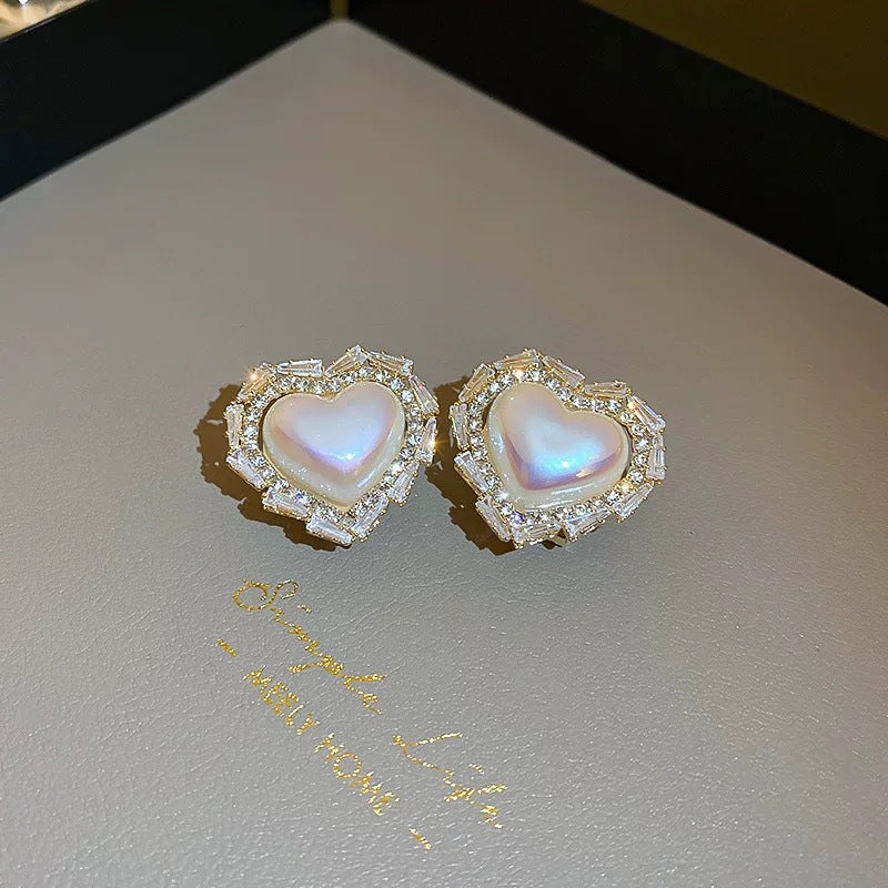 Wholesale Natural Artificial Mermaid Premium Earrings Pearls