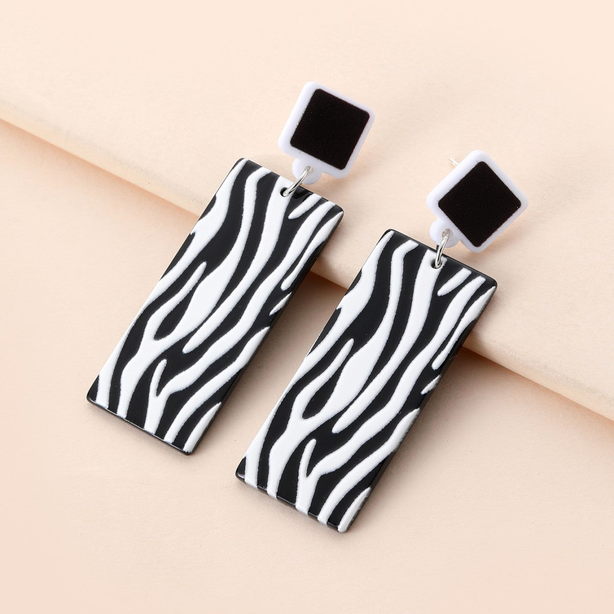 Wholesale Black & White Stripes Acrylic Earrings