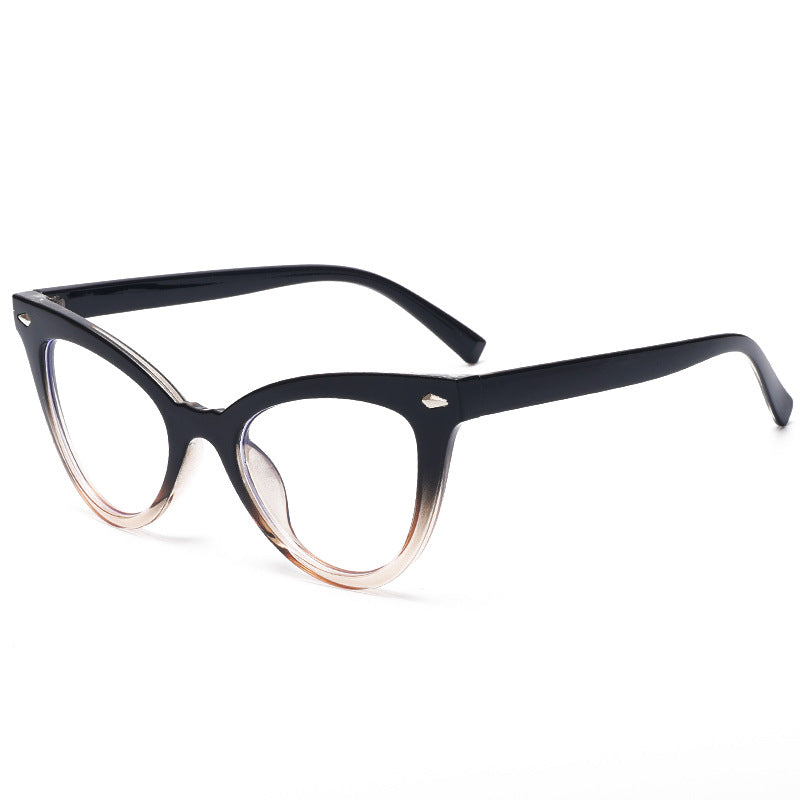 Venta al por mayor Triangle Cat's Eye PC Gafas de sol para hombres y mujeres