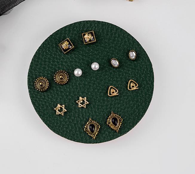 Wholesale One Week Set Vintage Combo Earrings