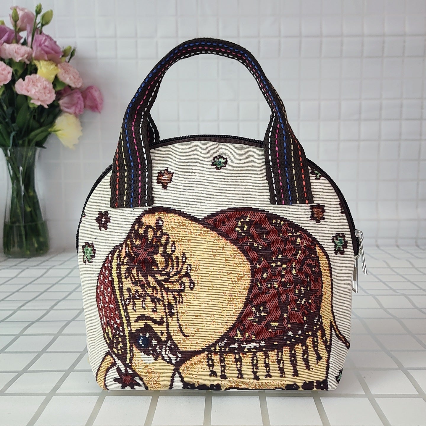Wholesale Cotton and Hemp Embroidered Shell Type Portable Bag