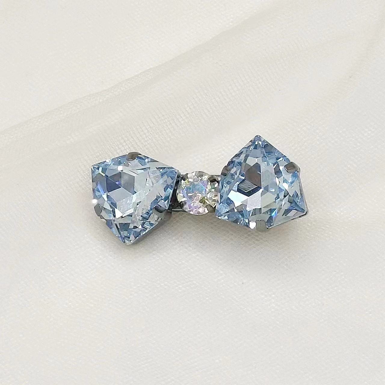 Wholesale Bow Crystal Hair Clips