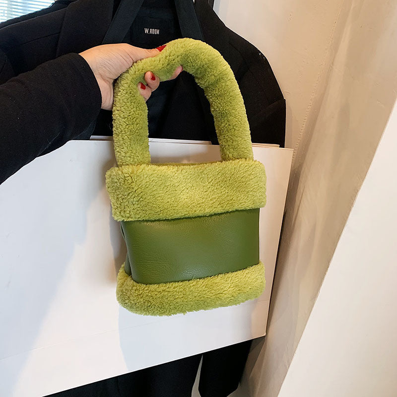 Wholesale Lamb Wool Bucket Bag Handbag