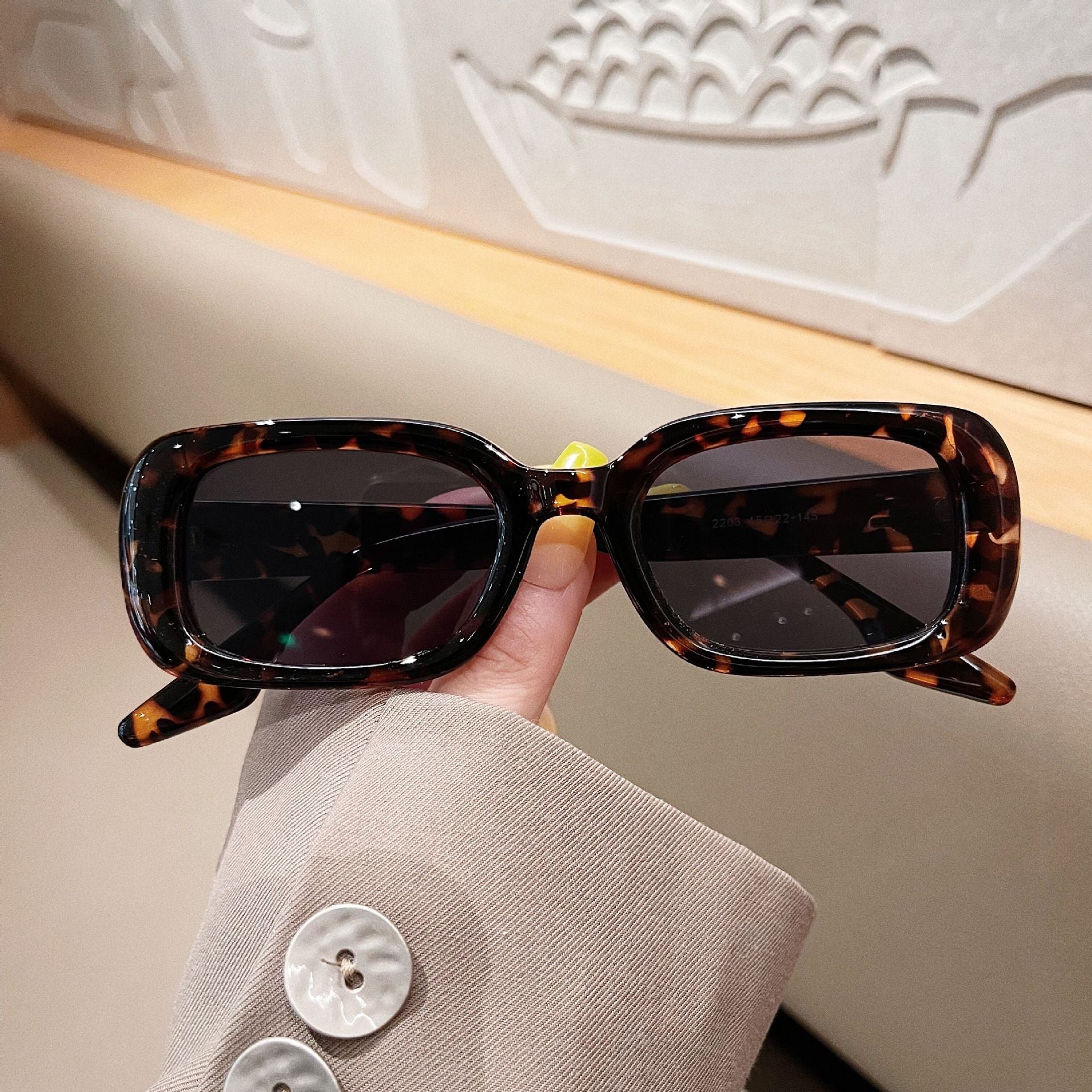 Wholesale PC Box UV-proof Women's Sunglasses