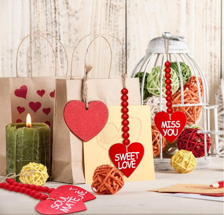 Venta al por mayor, decoración de San Valentín, cadena de cuentas de madera, decoración de pared en forma de corazón