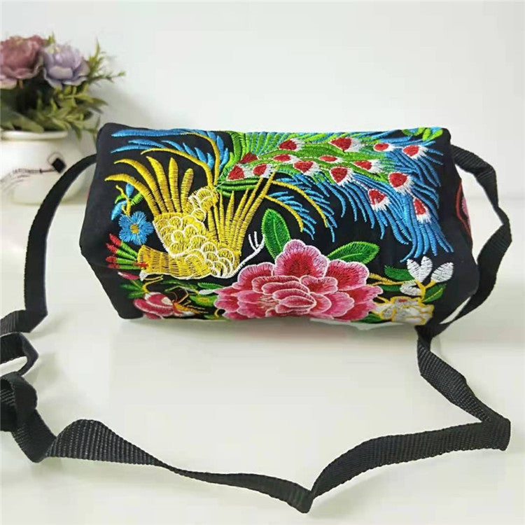 Wholesale Canvas Ethnic Style Embroidered Bags and Purses