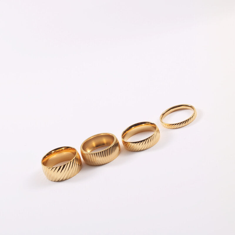 Wholesale Vintage Twist Gold Titanium Steel Rings