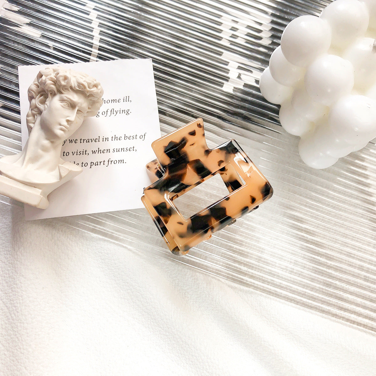 Wholesale Vintage Tortoiseshell Acetate Horsetail Hair Clips