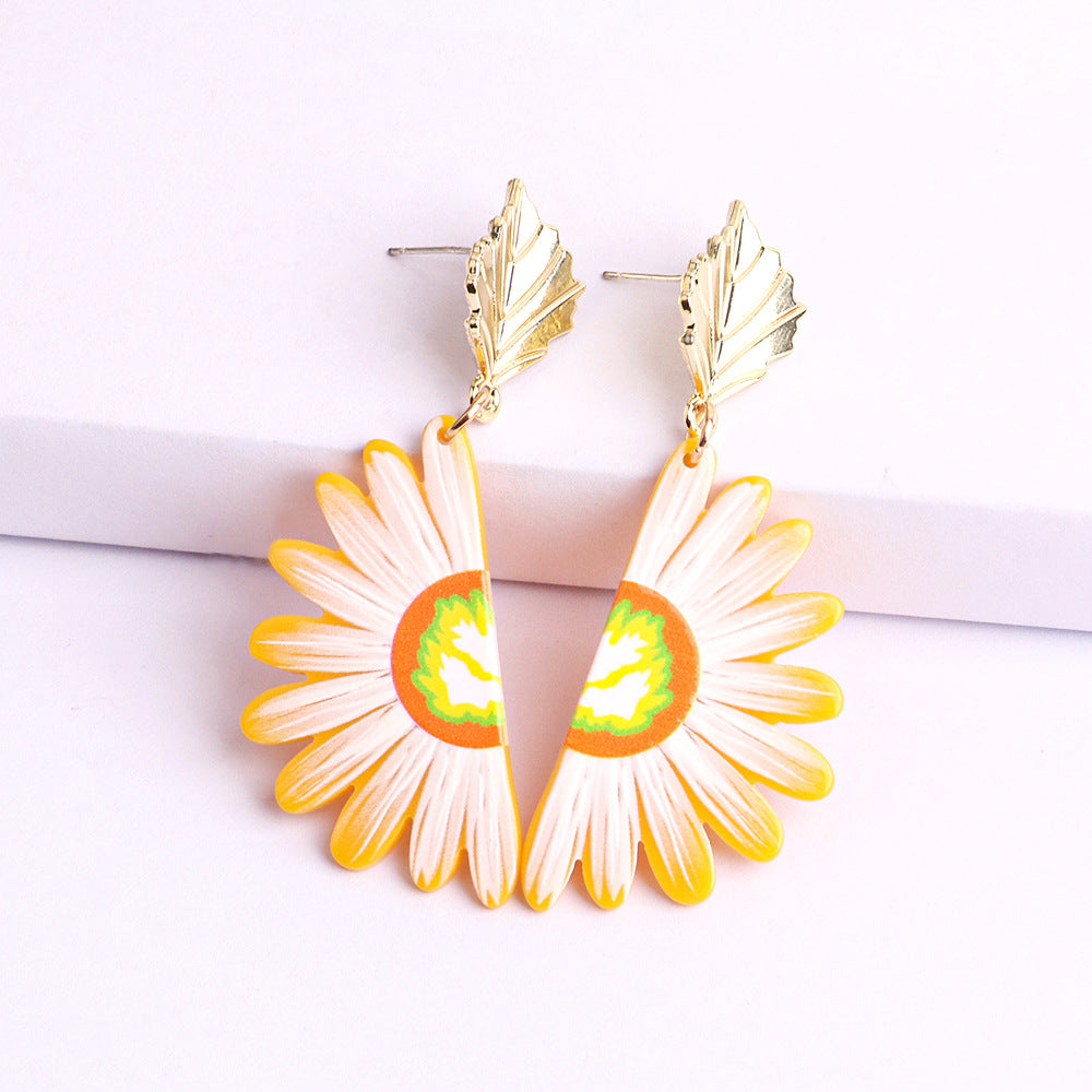 Wholesale Small Chrysanthemum Acrylic Earrings