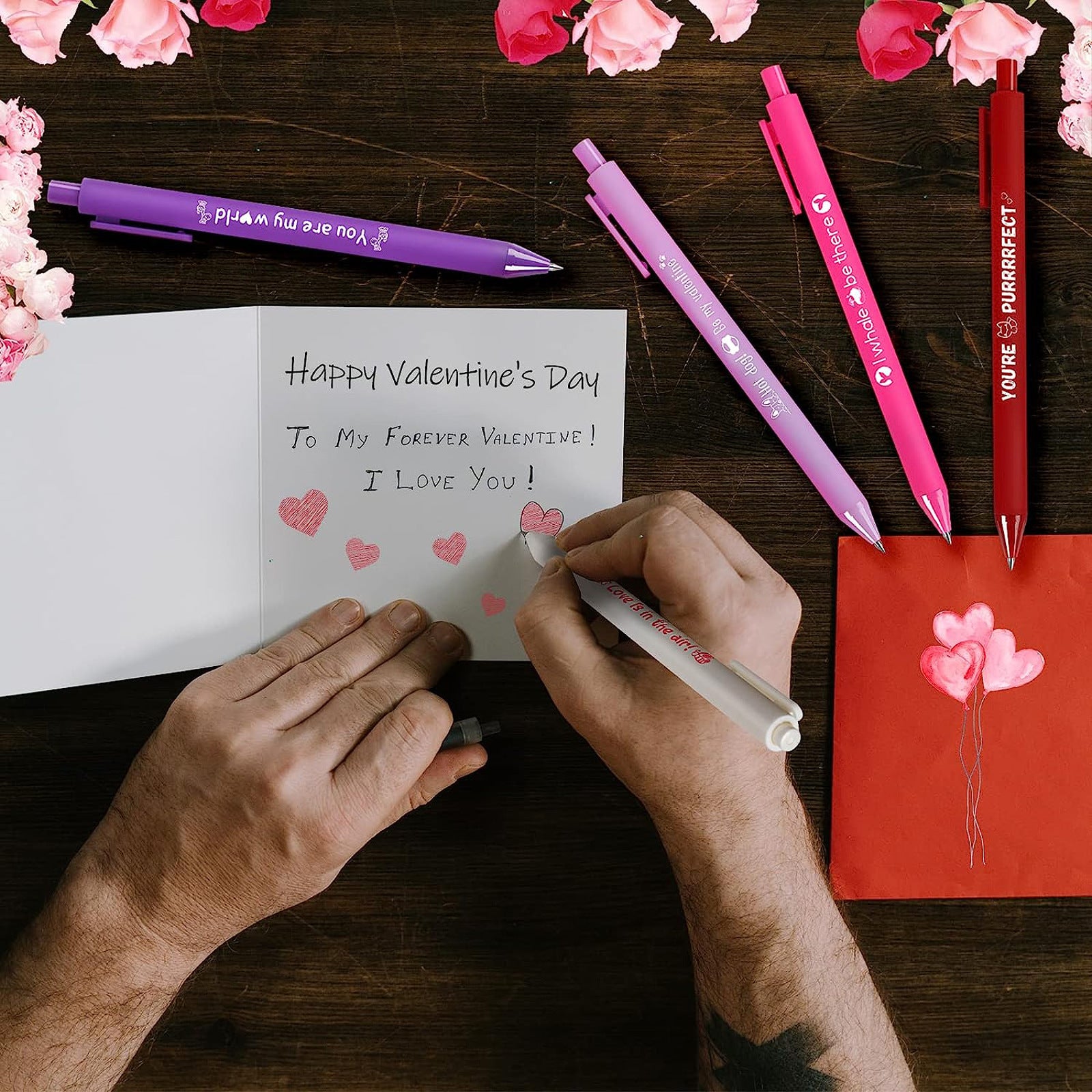 Wholesale Pens Valentine's Day Push Plastic Ballpoint Pen Set