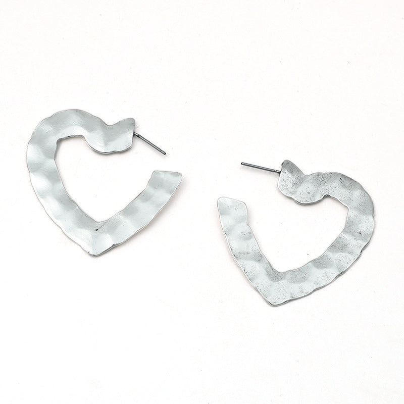 Wholesale Heart-shaped Alloy Earrings