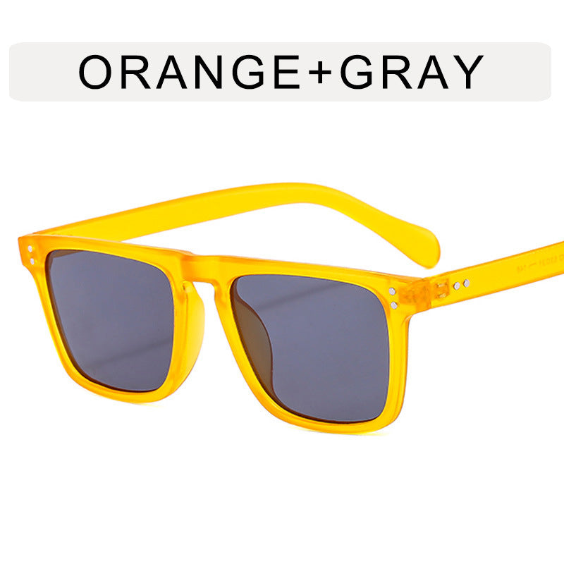 Venta al por mayor pequeño marco cuadrado retro arroz clavo PC hombres gafas de sol