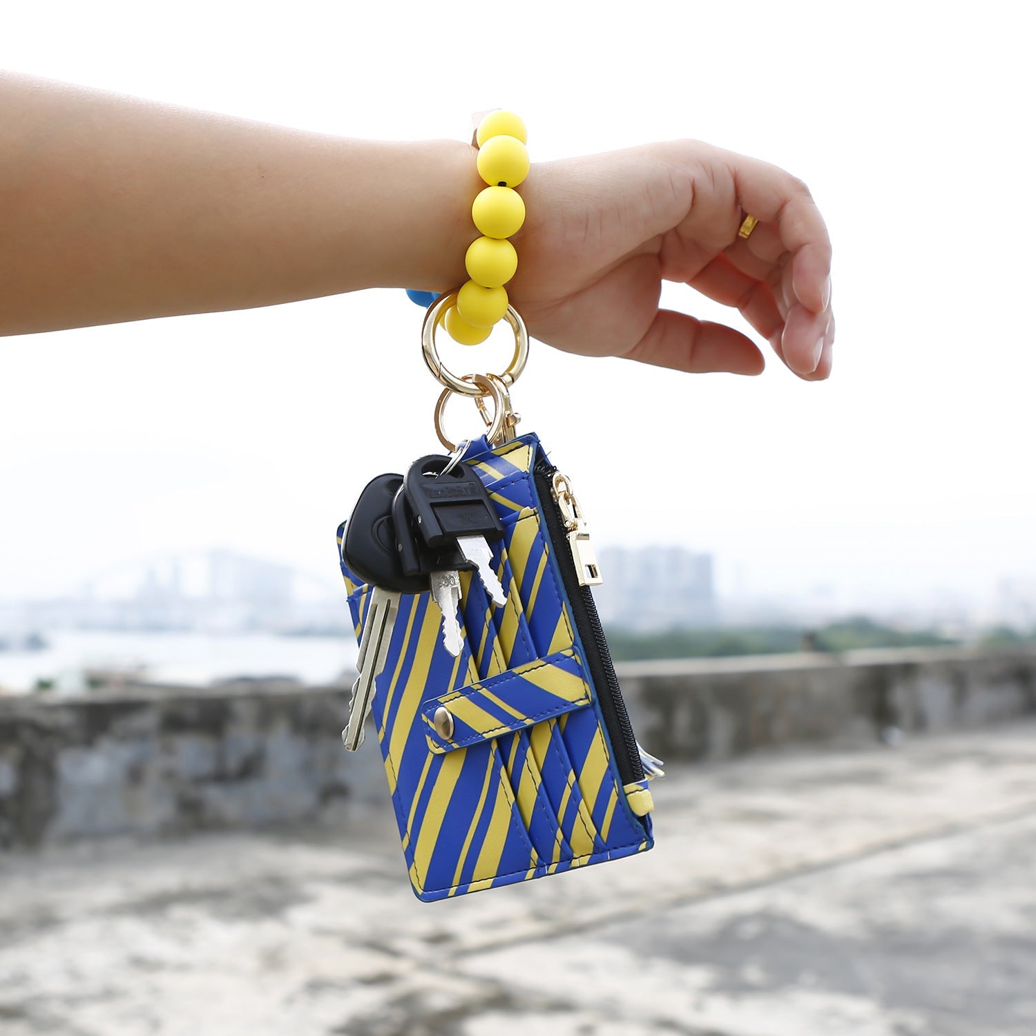 Wholesale Card Holder Coin Purse Wrist Keychain