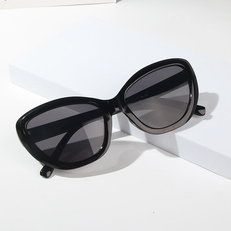 Wholesale PC Cat Eye Big Frame Sunglasses