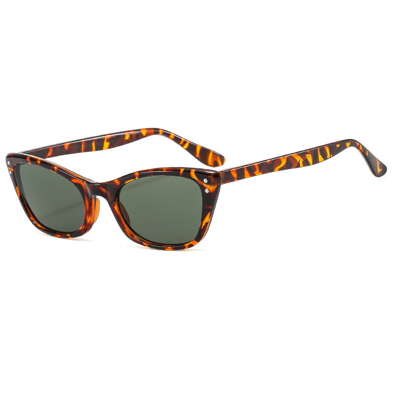 Wholesale PC Cat Eye Ladies Gradient UV Protection Sunglasses