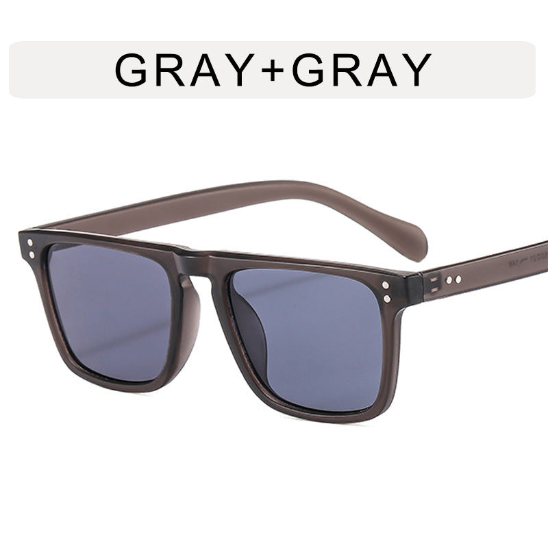 Venta al por mayor pequeño marco cuadrado retro arroz clavo PC hombres gafas de sol