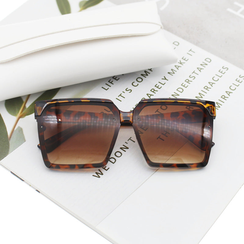 Wholesale PC Simple Square Sunglasses