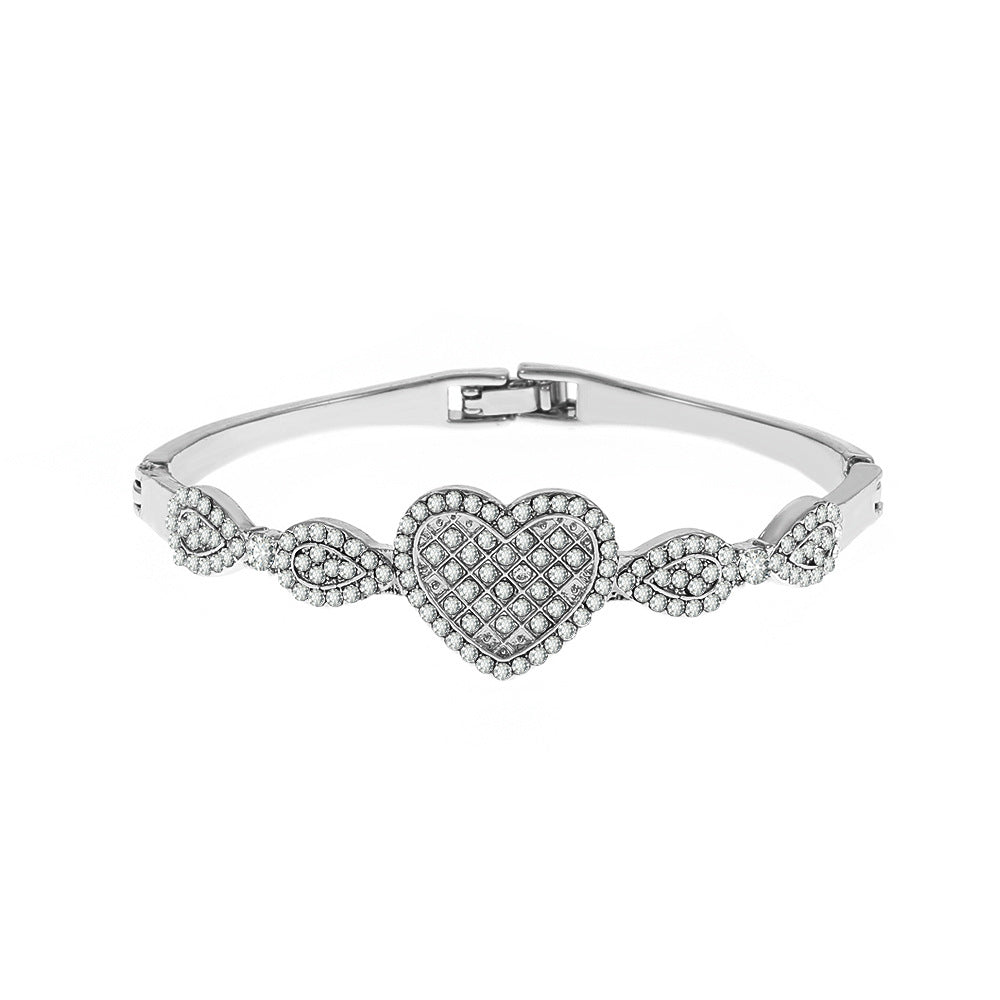 Pulsera De Aleación De Flor De Corazón Hueco al por mayor