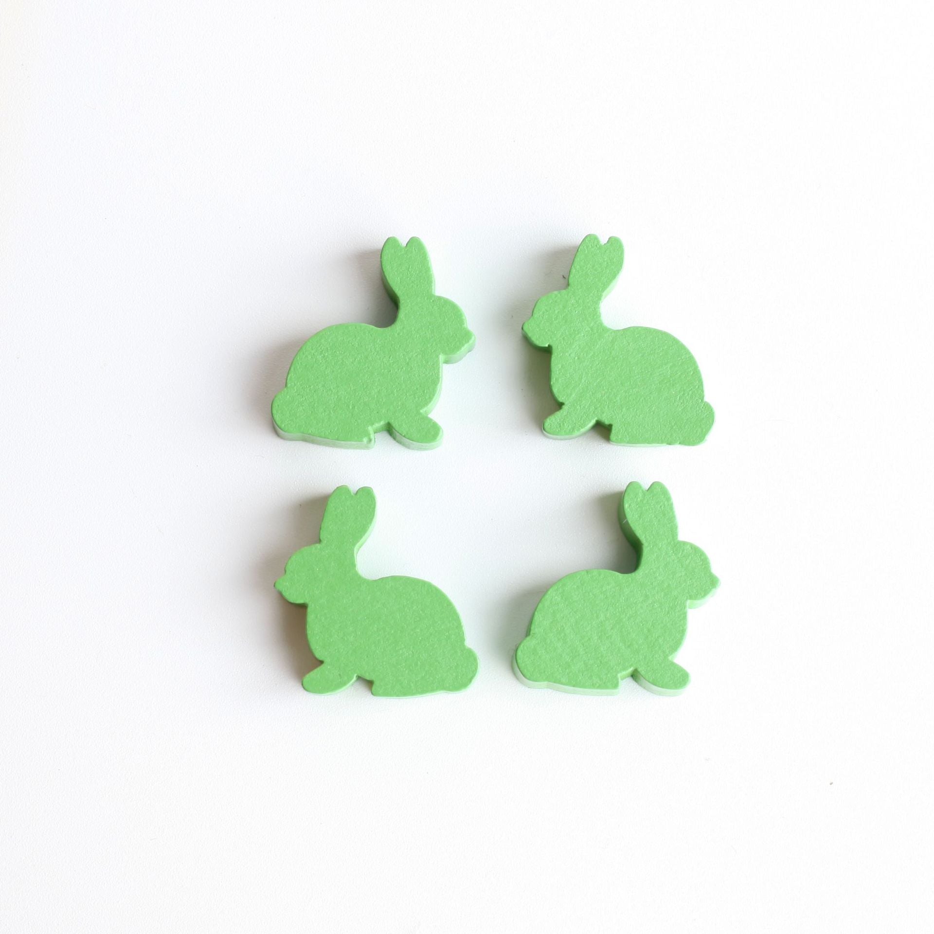 Venta al por mayor 24*25*8mm 10 Uds cuentas de madera de conejito de Pascua