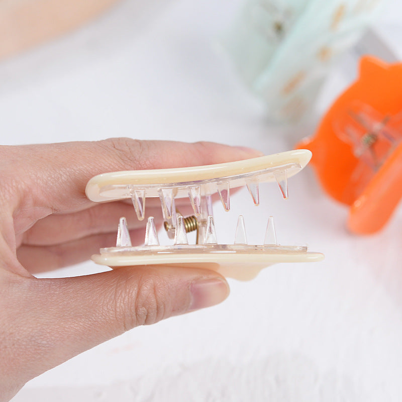 Wholesale Plastic Cat Scratch Clips