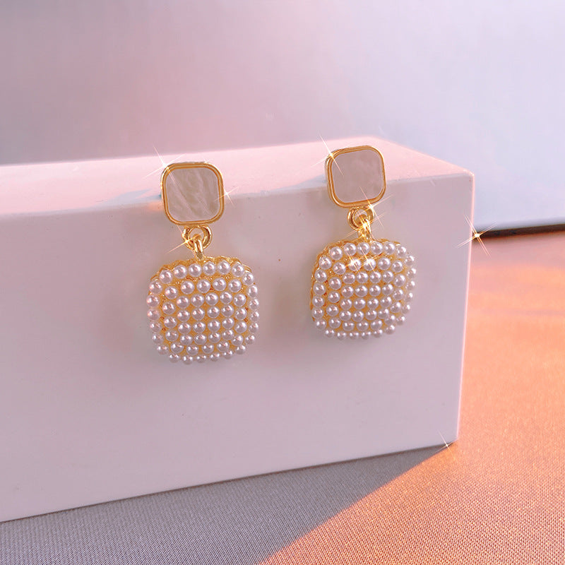 Pendientes De Aleación De Perlas De Cubo al por mayor