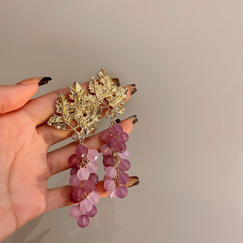 Wholesale Silver Needle Diamond Crystal Pearl Alloy Earrings