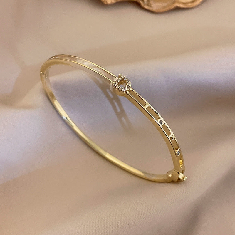 Brazalete de metal de serpiente de alfabeto de circón al por mayor