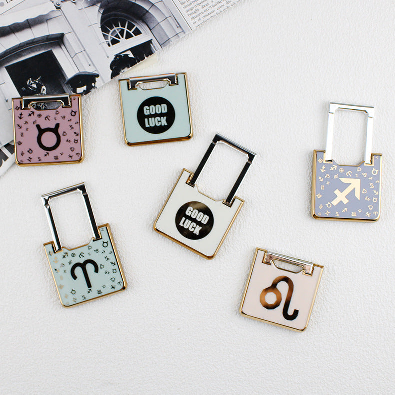 Wholesale Push Pull Back Plastic Phone Holder