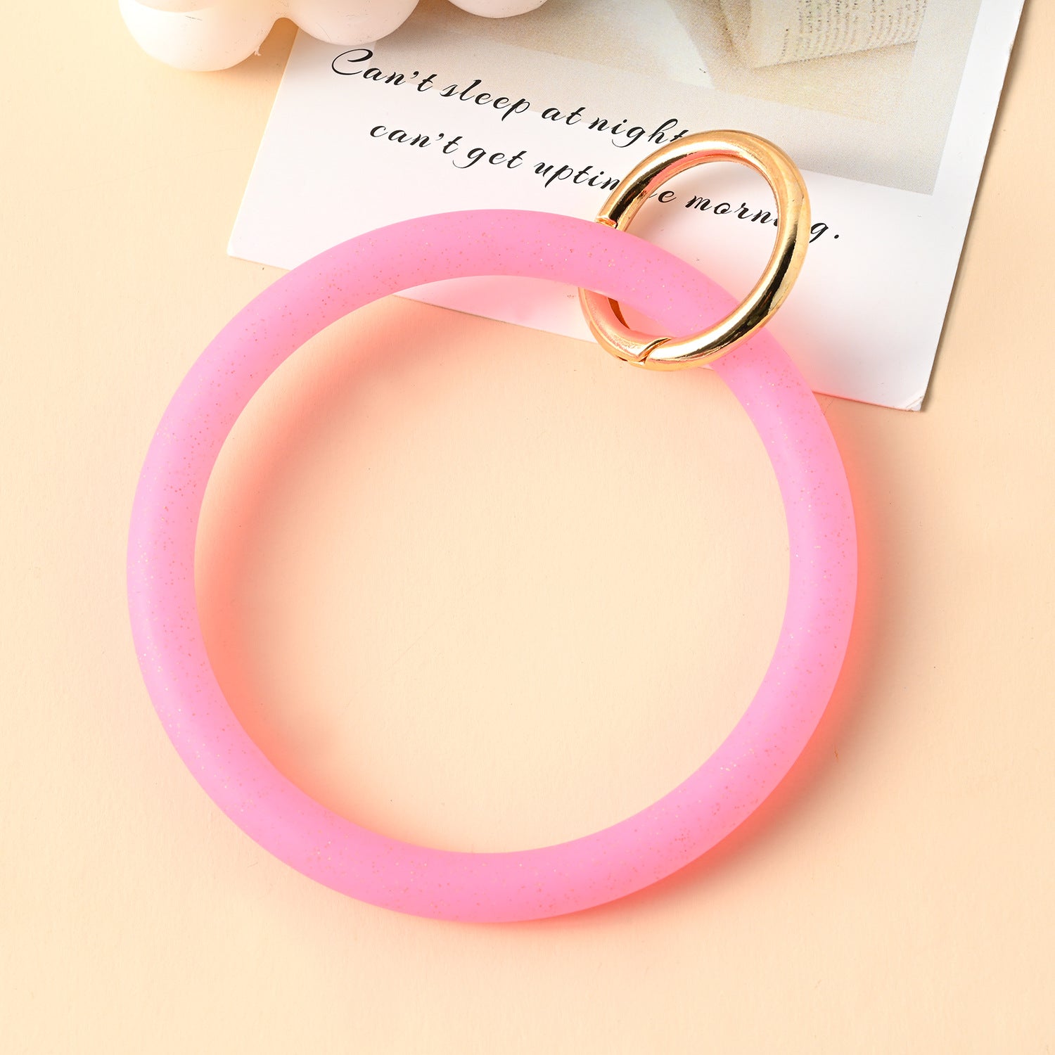 Venta al por mayor Llavero Redondo De Muñeca De Silicona