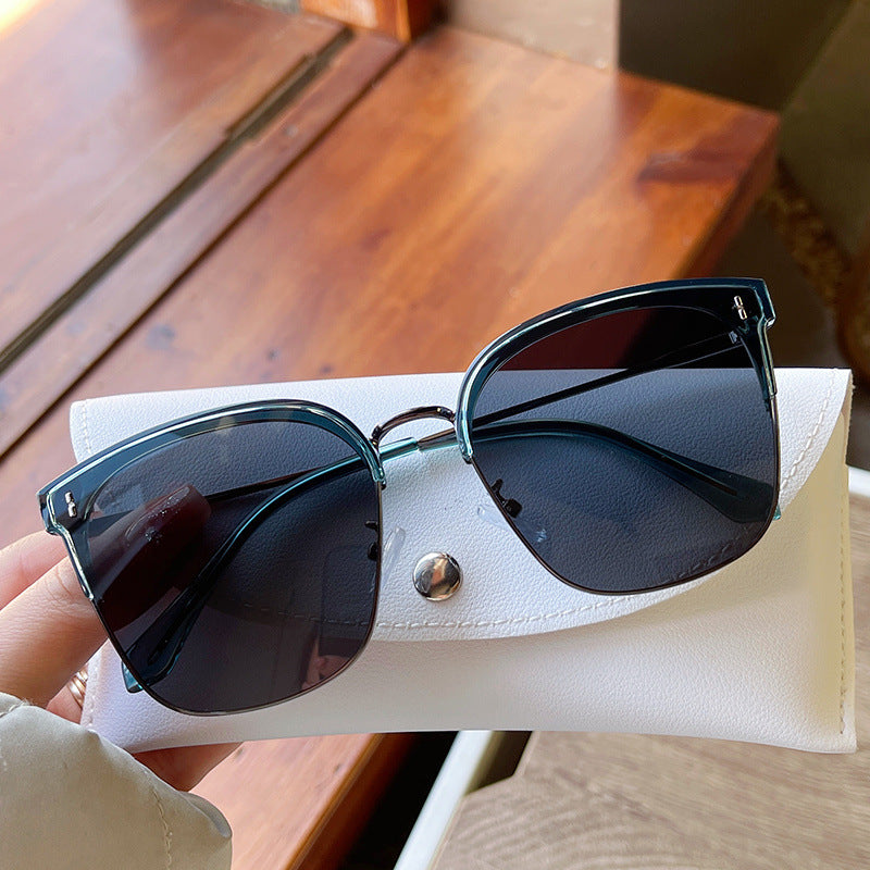 Wholesale PC Square Ladies Sunglasses