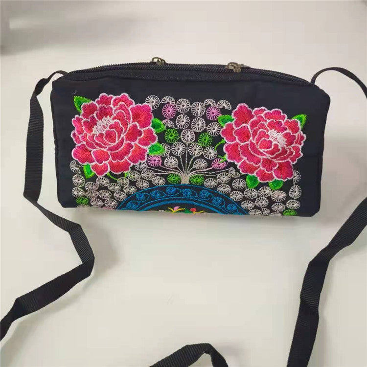 Wholesale Canvas Ethnic Style Embroidered Bags and Purses