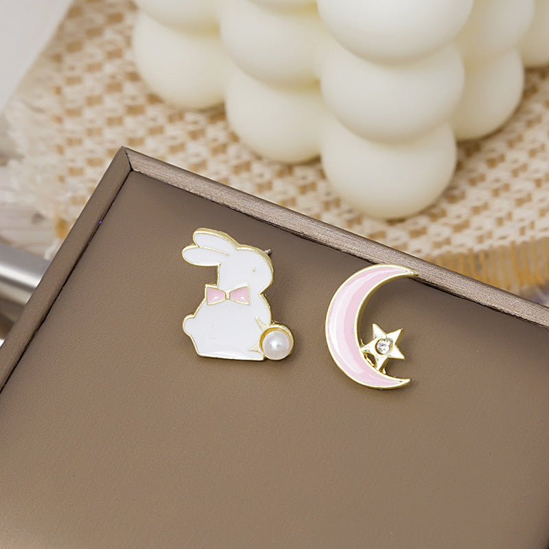 Wholesale Asymmetric Cute Rabbit Alloy Earrings