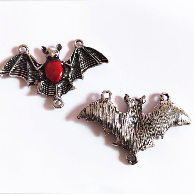 Wholesale Halloween Bat Alloy Pendant Keychain Accessories