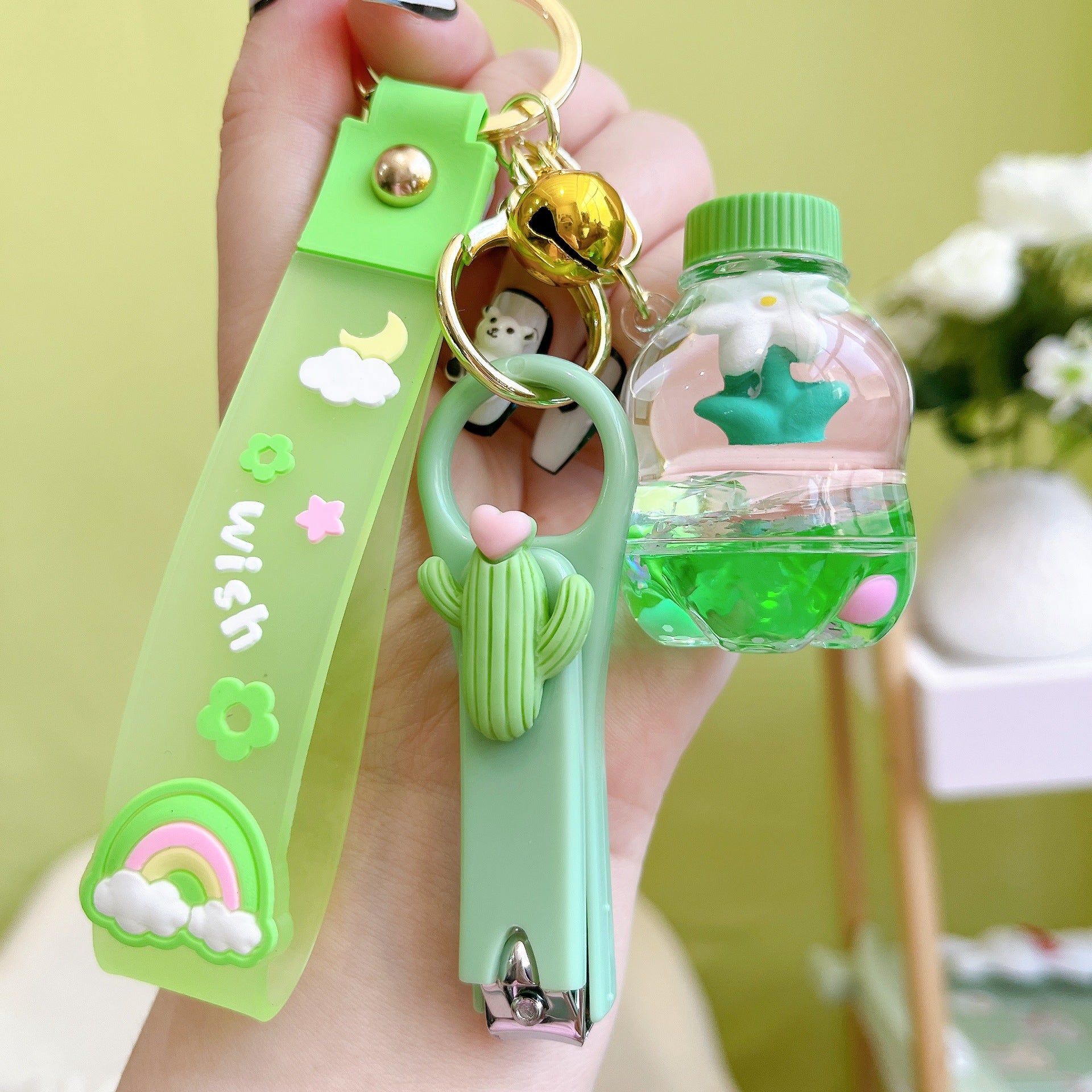 Wholesale Acrylic Oiled Floating Flower Keychain