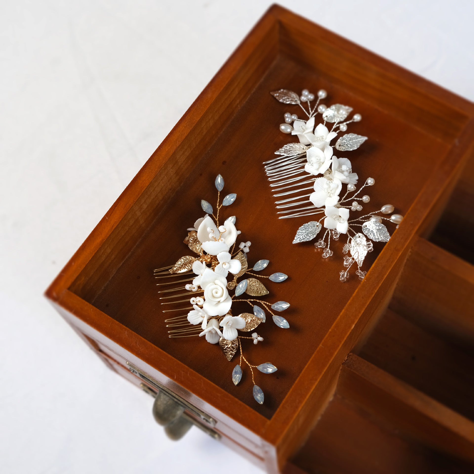 Wholesale Handmade Soft Pottery Flower Pearl Rhinestone Hair Clip