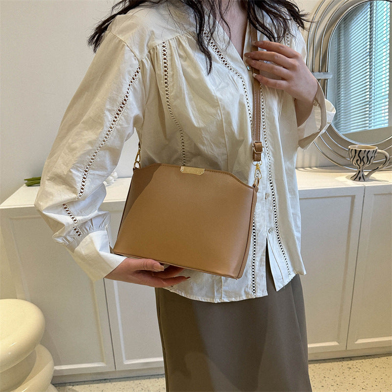 Wholesale PU Solid Color Shoulder Bag