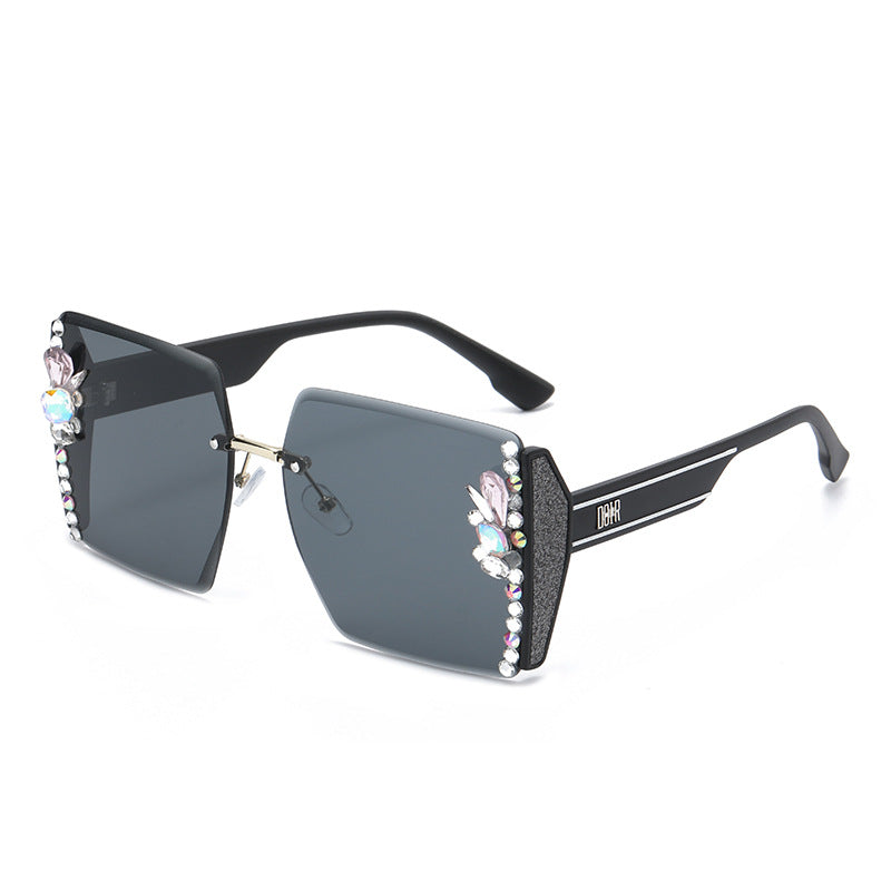 Wholesale Diamond-encrusted Large Frame PC UV-resistant Sunglasses